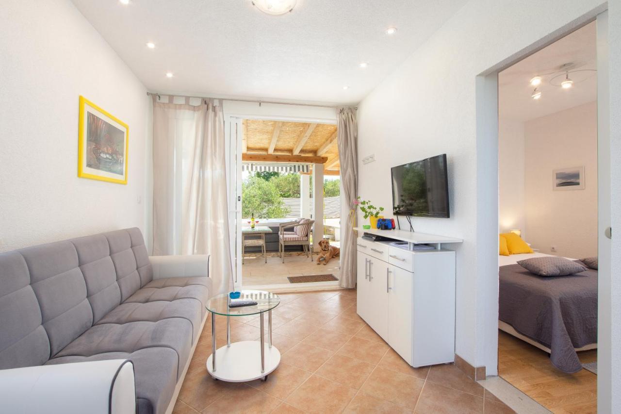Vila Lila Drvenik Mali Exterior foto