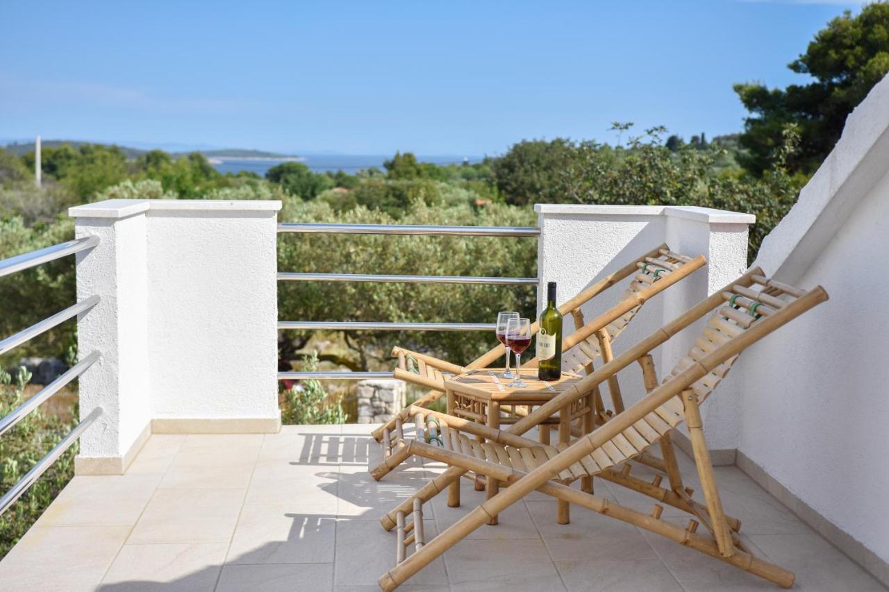 Vila Lila Drvenik Mali Exterior foto